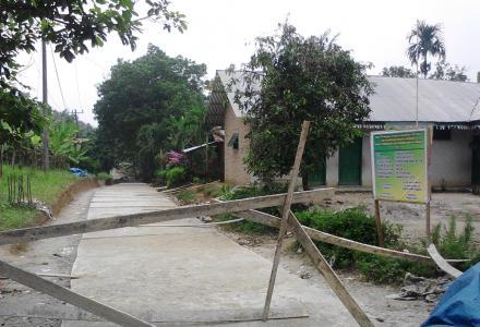 Dana Desa Realisasikan Rabat Beton Jalan Dusun III